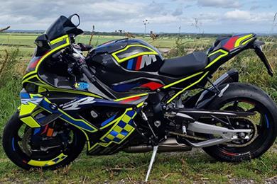 yorks-police-m1000rr-1.jpg