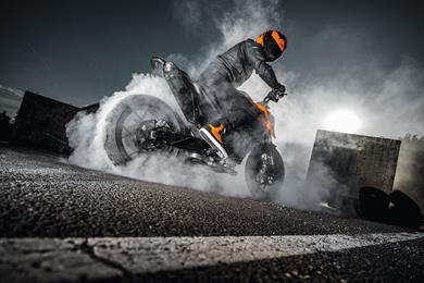 ktm-790-duke-4.jpg