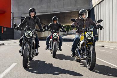 2023-ducati-scrambler-800-range-02.jpg