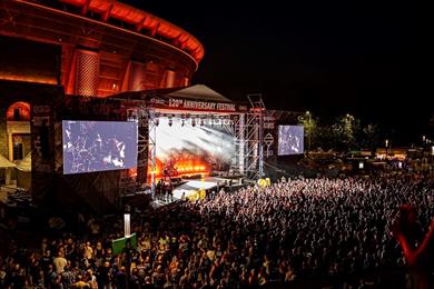 harley-davidson_budapest_10.jpg