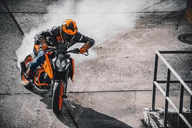 2024-ktm-390-duke-1.jpg