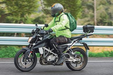 KTM-Duke-01.jpg