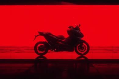 forza-750-dark.jpg