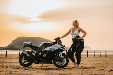 bristol-biking-girls-1.jpg