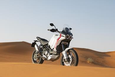 Ducati-DesertX-01.jpg