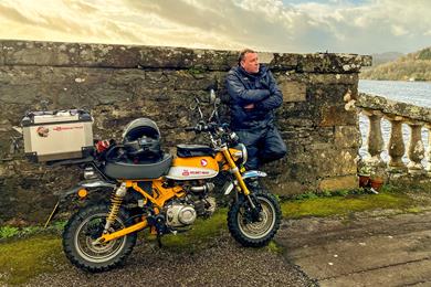 web_alan_dowsett_monkeybike.jpg