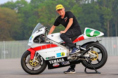 bruce-dunn-yamaha-tz250.jpg