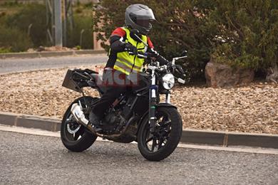 royal-enfield-scram-450-spy-2.jpg