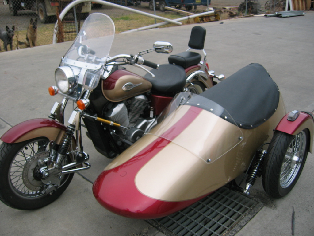 twin_g_front_l.jpg