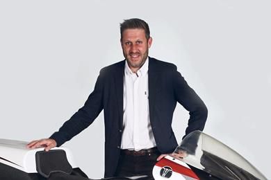 Rob-White-with-WMC250EV.jpg