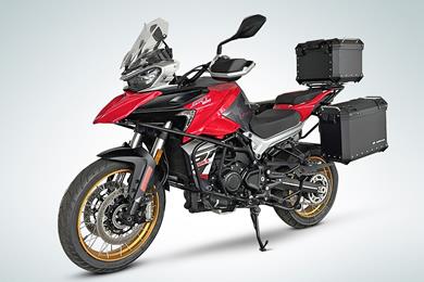 qjmotor-srt800-1.jpg