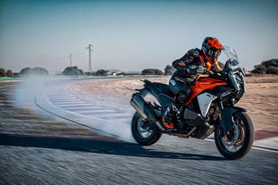 ktm-1390-sa-evo-6.jpg