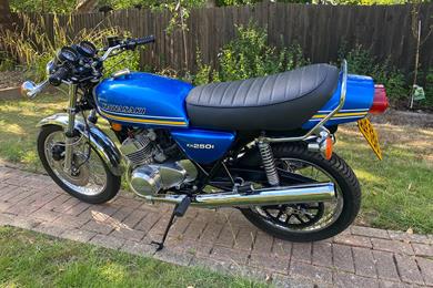 kawasaki-kh250e-14.jpg
