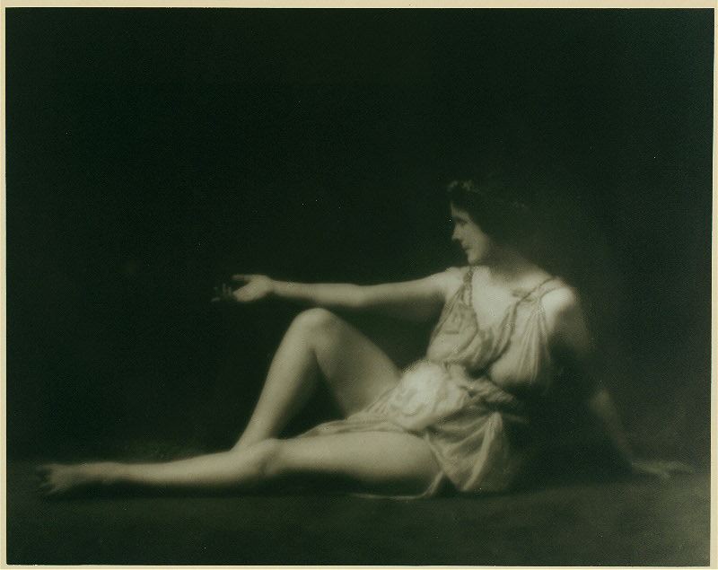 Isadora_Duncan_1.jpg