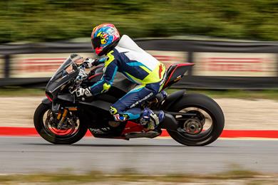 ducatipanigalev4sp2_2022.jpg