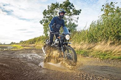 Royal-Enfield-Himalayan-01.jpg