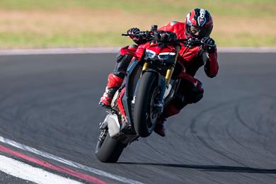 my25-streetfighter-2.jpg
