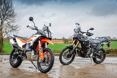 890adv-tenere700-1.jpg