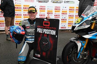 charlie-nesbitt-oulton-pole.jpg