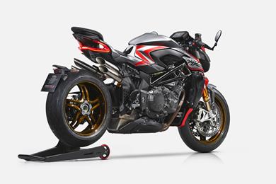 Brutale_1000RR_Ring_01.jpg