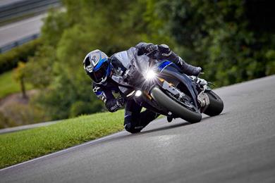 yamahar1.jpg