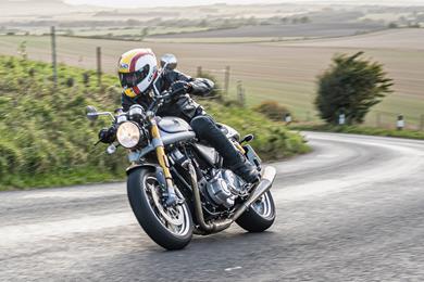 norton-commando-961-08.jpg