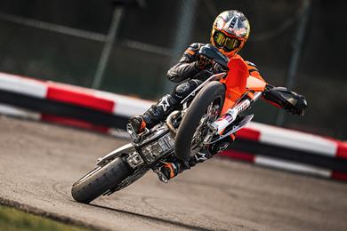 ktm-450-smr-01.jpg