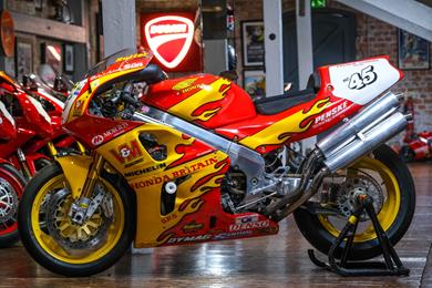 honda-rc45-rutter-8.jpg