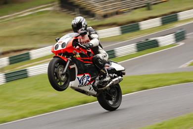 cadwell_classic_bike_weekend__3_.jpg