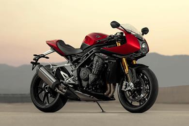 Triumph-Speed-Triple-RR-01.jpg
